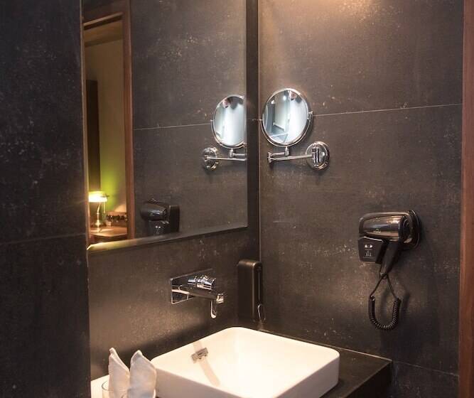 Quarto Superior, Historia Royal