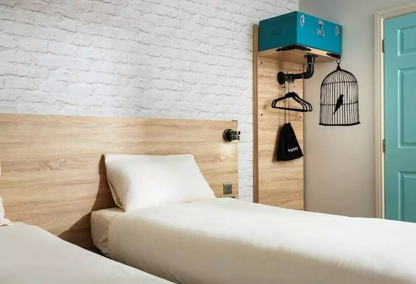 スタンダードルーム, Ibis Styles Birmingham Oldbury