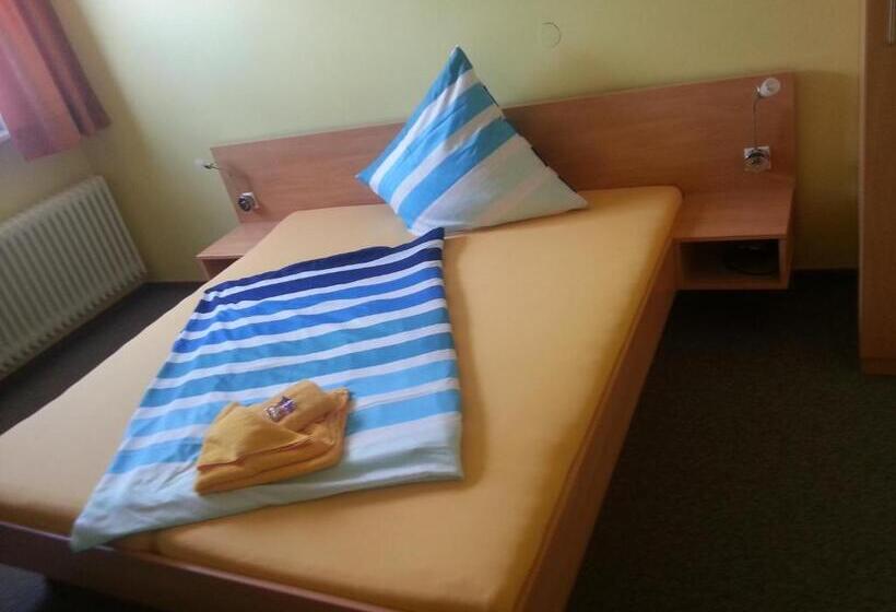 חדר סטנדרט חדר אמבטיה משותף, Kenner Treff