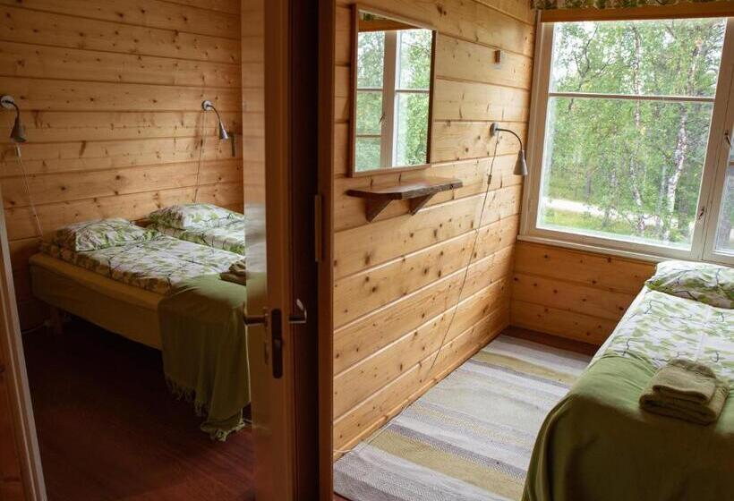 スタンダードスタジオ, Korpikartano