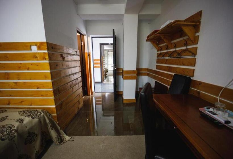 غرفة قياسية, La Sura Getilor