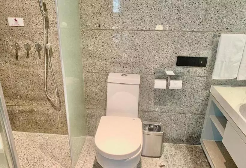 キングサイズベッドのスタンダードルーム, Mercure Fuzhou Downtown