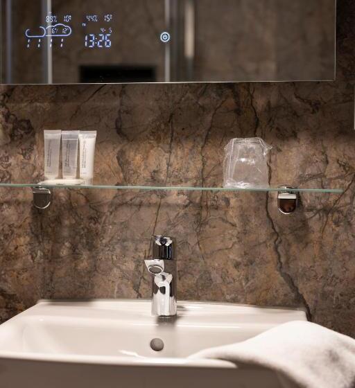 חדר סטנדרט, & Restaurant Wildthout