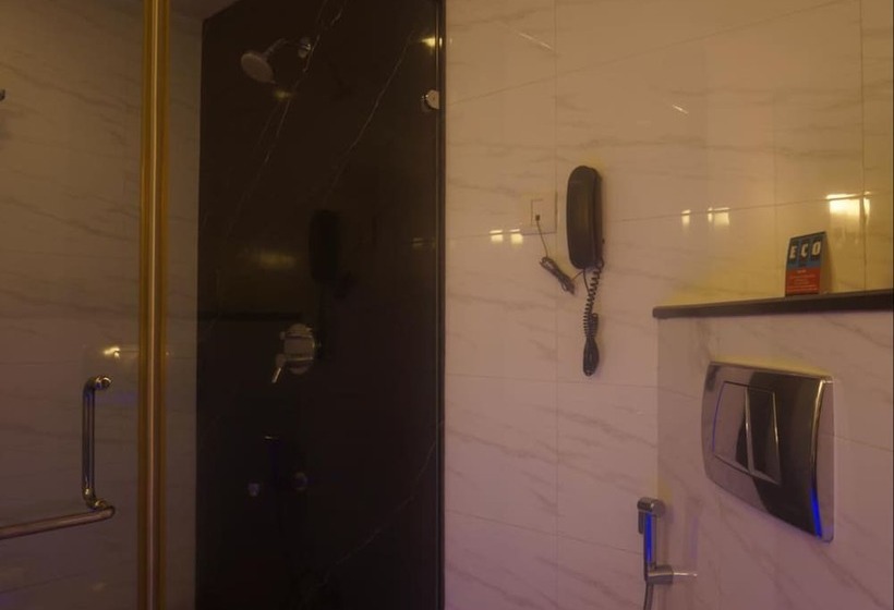 エクゼクティブルーム, Sfo Hotel And Suites