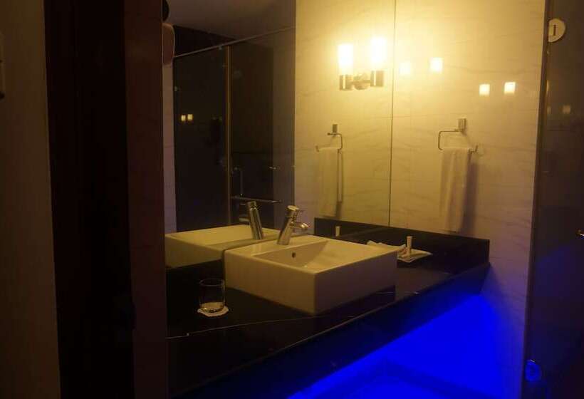 クラブルーム, Sfo Hotel And Suites