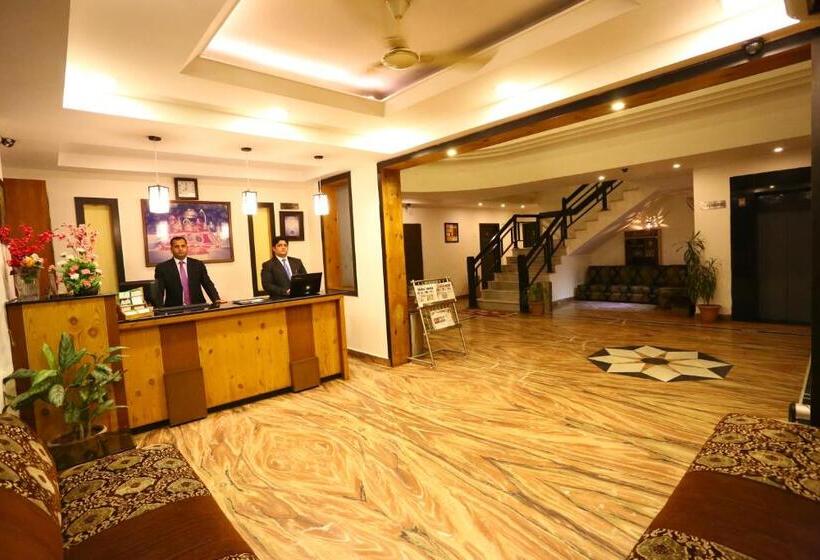 اتاق لوکس, Shree Hari Niwas