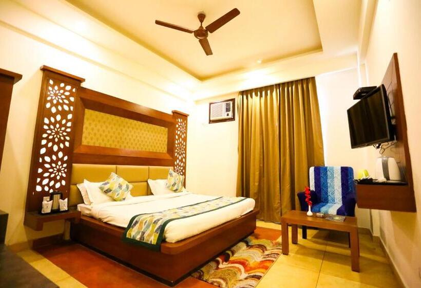 اتاق سوپریور با تخت بزرگ, Shree Hari Niwas