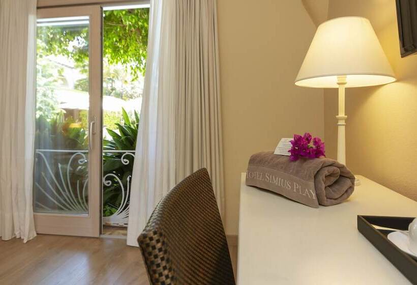 クラシックルーム, Simius Playa