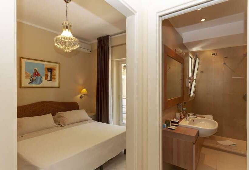 クラシックルーム, Simius Playa