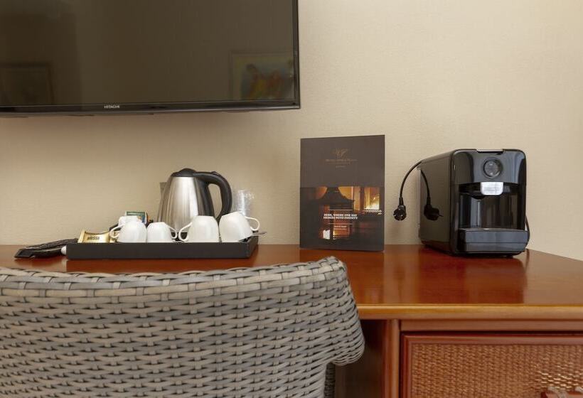 オーシャンビュースイート, Simius Playa