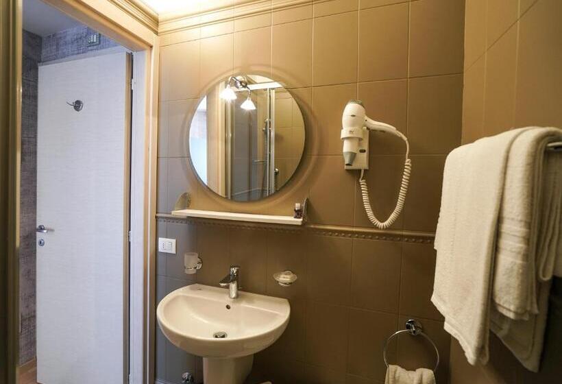 オーシャンビュースタンダードルームバルコニー付き, Sole Mare