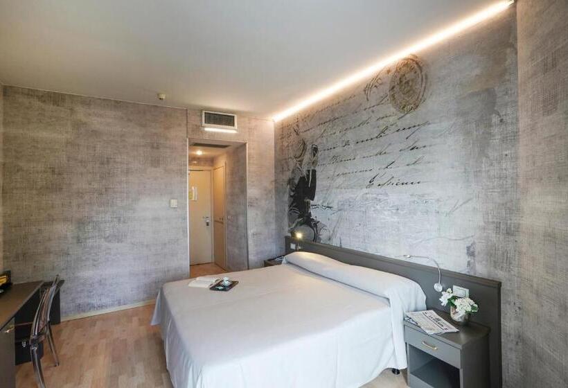 オーシャンビュースタンダードルームバルコニー付き, Sole Mare