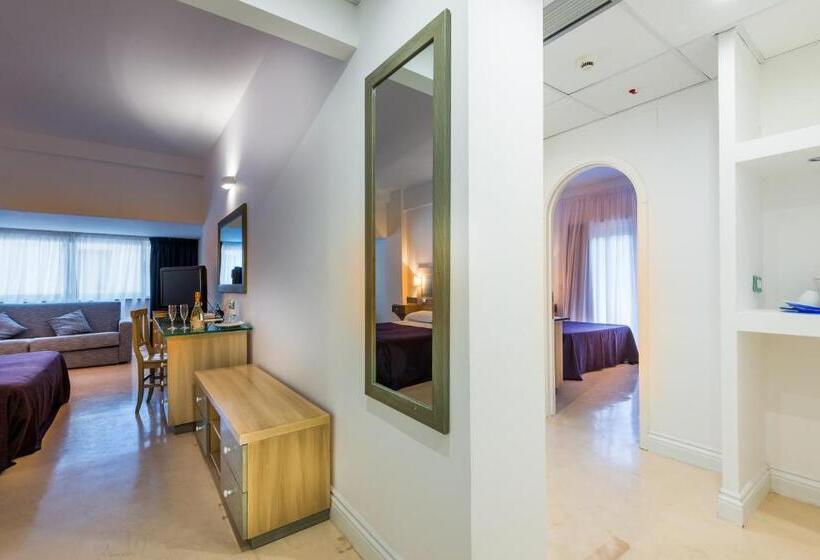 海景套房, Summit