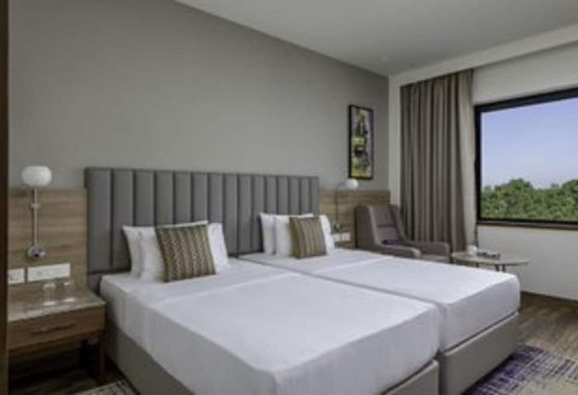 Номер Superior Вид на Город, Vivanta Mangalore Oldport Road   Formerly Known As Taj Manjarun