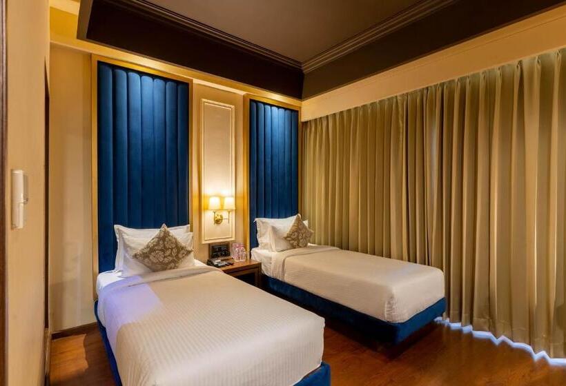 Quarto Superior, Historia Royal