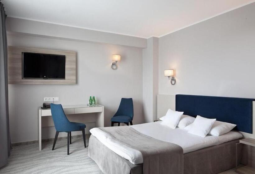Номер Комфорт, Witkowski Warsaw Airport