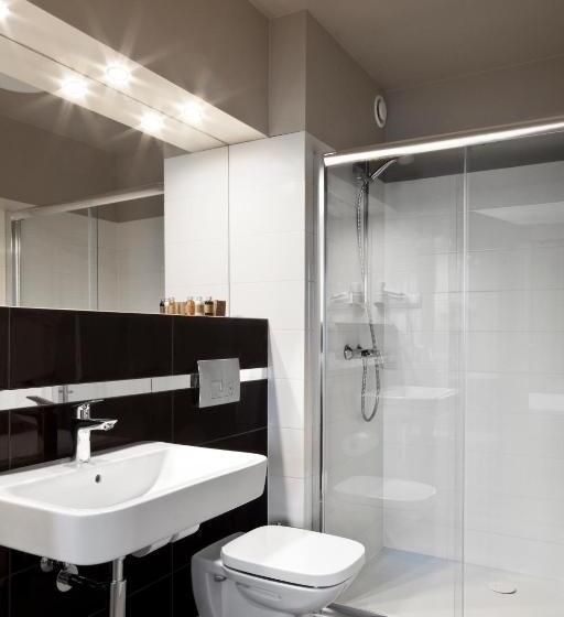 Номер Комфорт, Witkowski Warsaw Airport