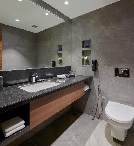 シティビューのスーペリアルーム, Vivanta Mangalore Oldport Road   Formerly Known As Taj Manjarun