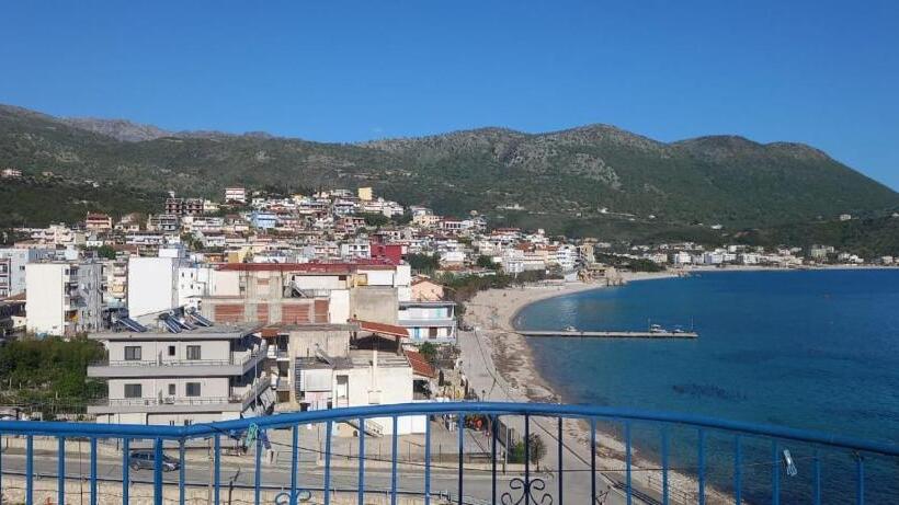 Triple Room Sea View, Peter S Sea House