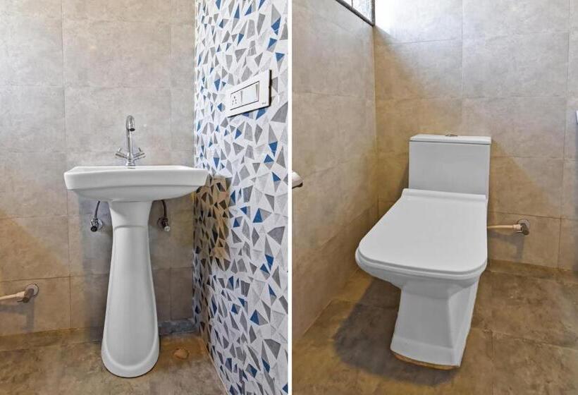 Triple Classic Room, Oyo 88846 Silver Spring