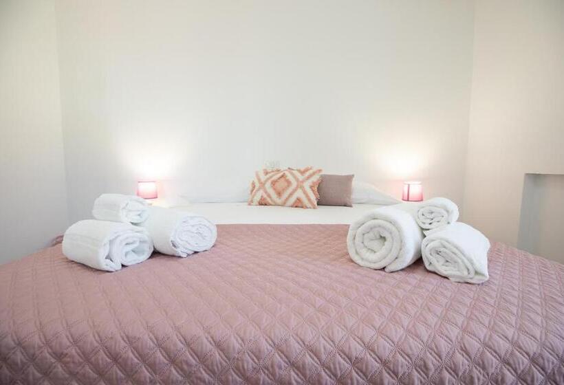 Standard room with outdoor bath, La Magnolia Rooms