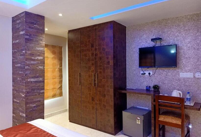 اتاق لوکس, A P Home S   A Boutique