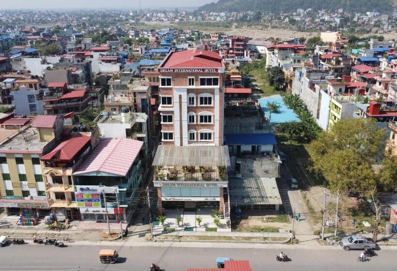 اتاق لوکس, Dream International