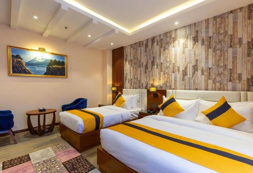 اتاق اجرایی سه نفره, Dream International