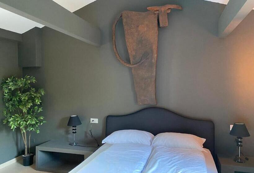 デラックスの4人部屋, Casale Orgogliosa