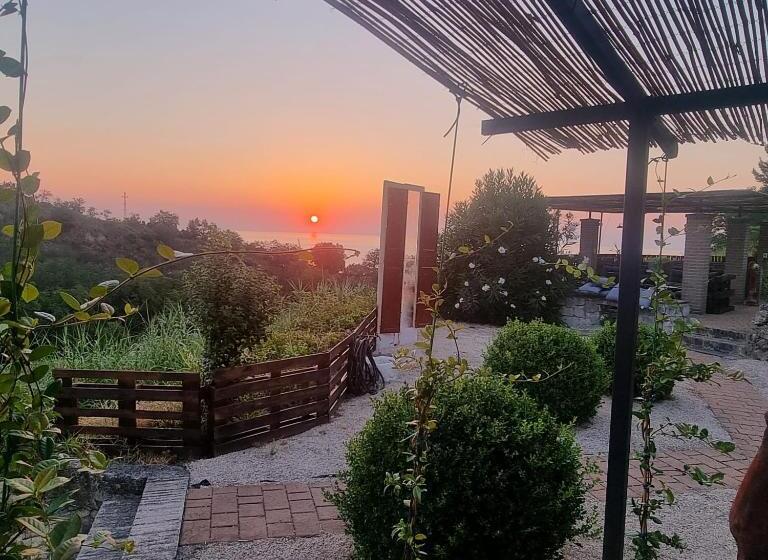 オーシャンビュースタンダードルーム, Casale Orgogliosa