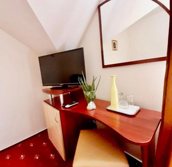 اتاق استاندارد, Vila Miluna