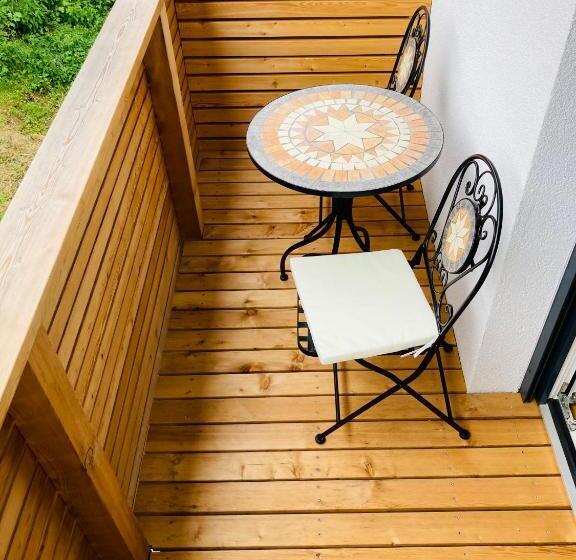 חדר סטנדרט לשלושה עם מרפסת, Rittertal