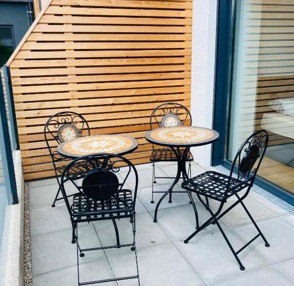 סטודיו סטנדרט עם מרפסת, Rittertal