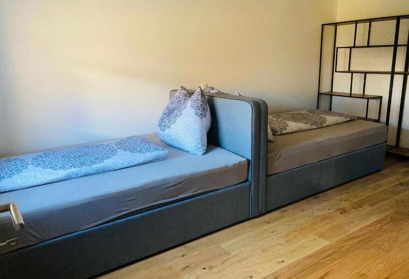 דירת חדר, Rittertal