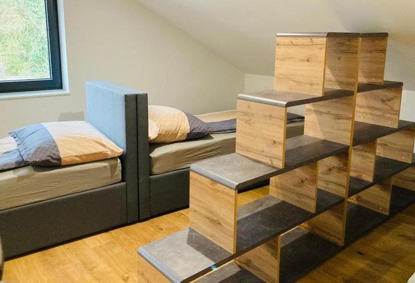 סטודיו סטנדרט עם מרפסת, Rittertal