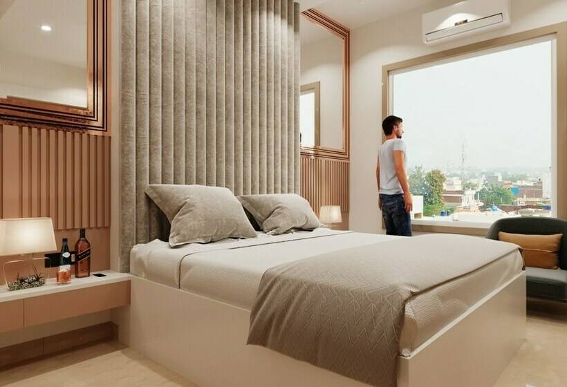 غرفة ديلوكس, Red Orchid