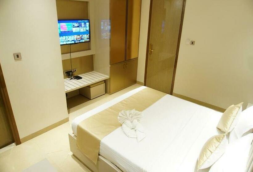 غرفة ديلوكس, Red Orchid