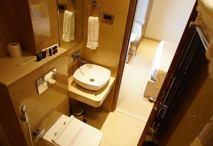 غرفة ديلوكس, Red Orchid