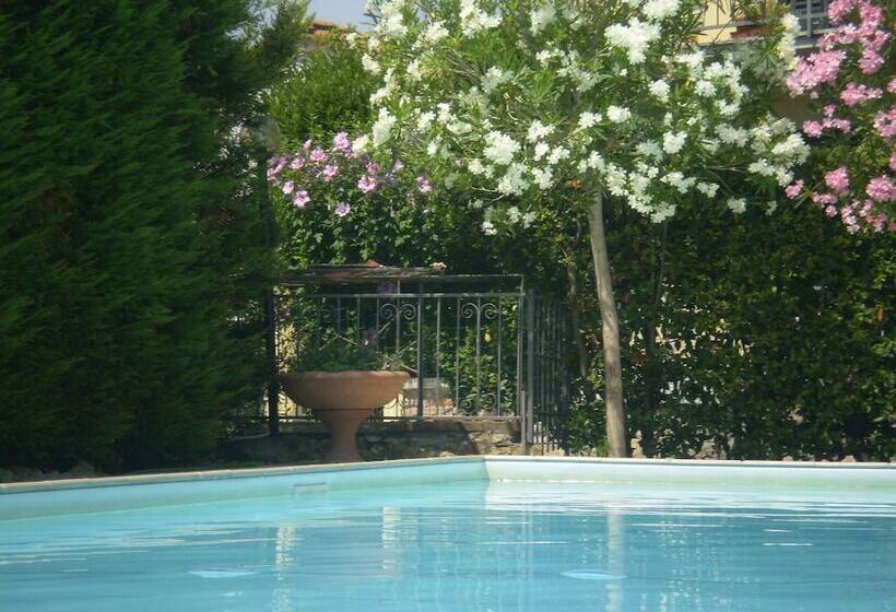 اتاق استاندارد یک نفره, B&b Il Nido Del Merlo