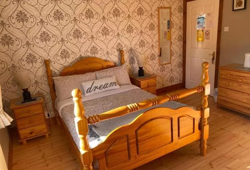 スタンダードルーム, Davmar House