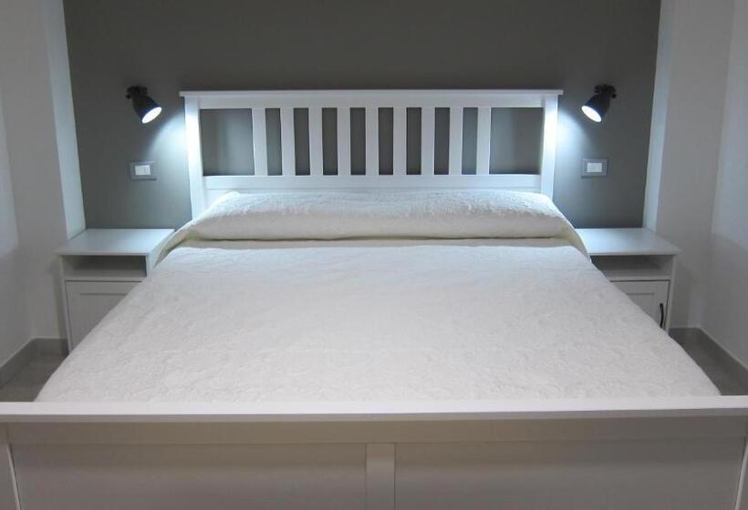 家庭套房, Federico Secondo B&b