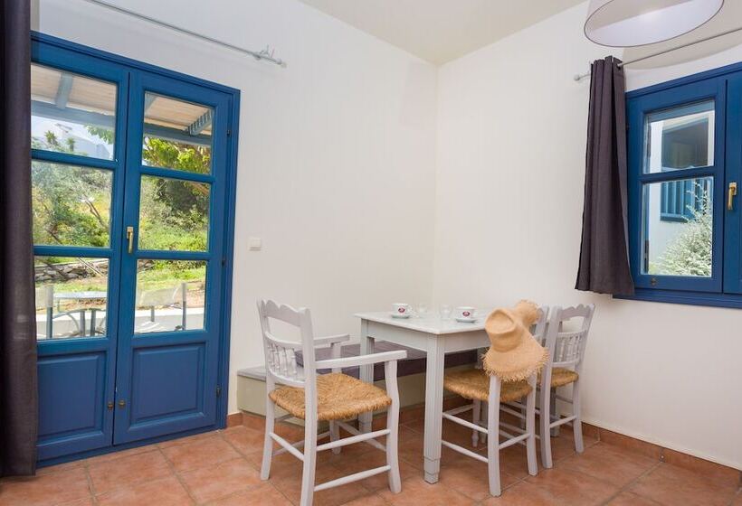 סוויטת ג'וניור נוף לגינה, Acquamarina Resort