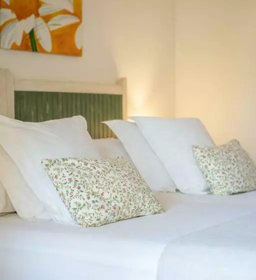 اتاق استاندارد, Can Jaume By Ocean Drive
