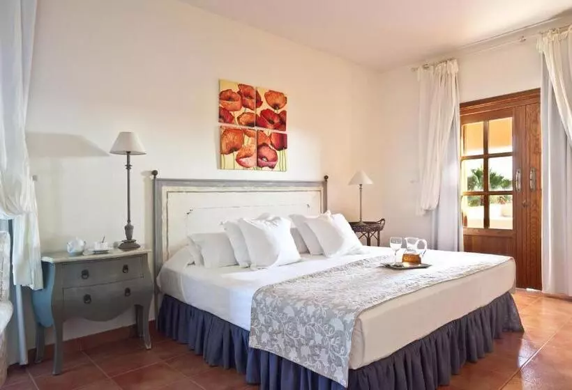 سوییت جونیور, Can Jaume By Ocean Drive
