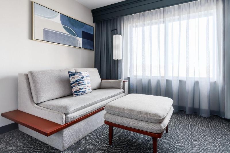 غرفة قياسية سرير كينج, Courtyard Hartford Farmington