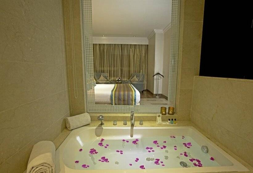 豪华房间, Golden Tulip Chandigarh, Panchkula