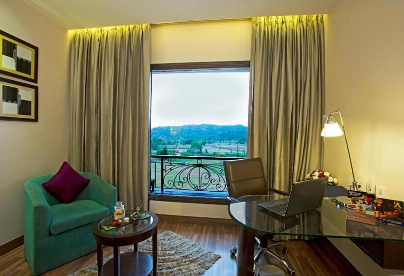 豪华房间, Golden Tulip Chandigarh, Panchkula