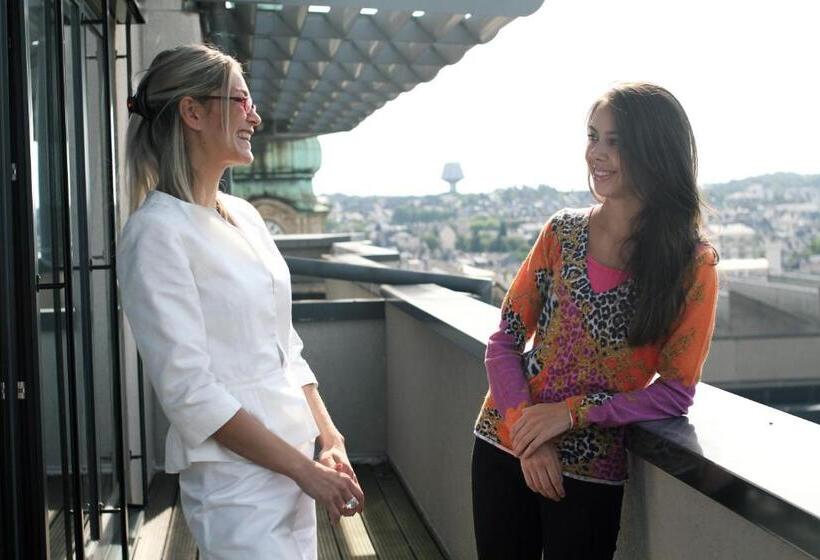 1 Bedroom Penthouse Apartment, Grey