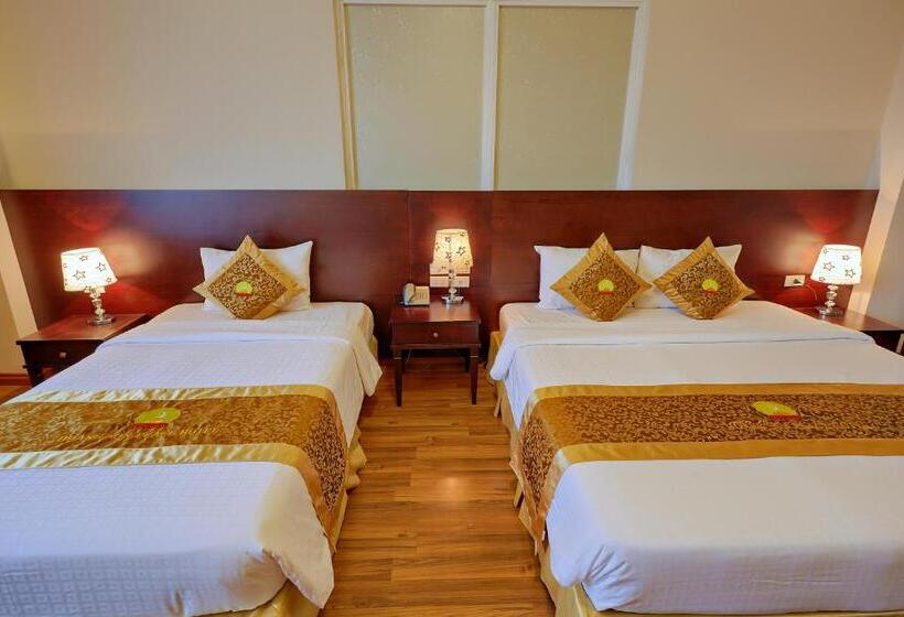 اتاق لوکس خانوادگی, Hoang Son Peace