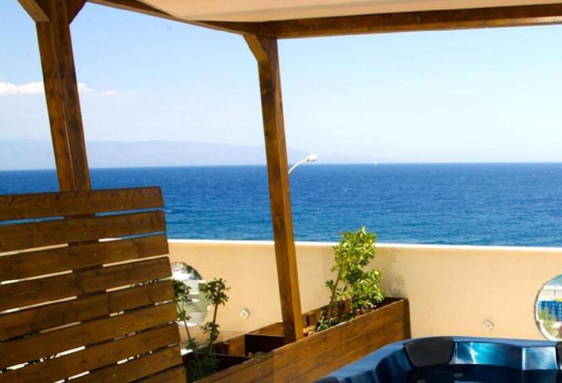 스탠다드 룸 바다 전망, Main Palace